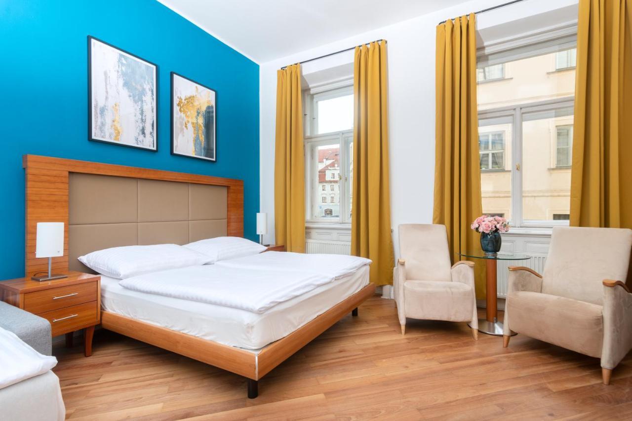 פראג Moonlight Apartments Old Town מראה חיצוני תמונה
