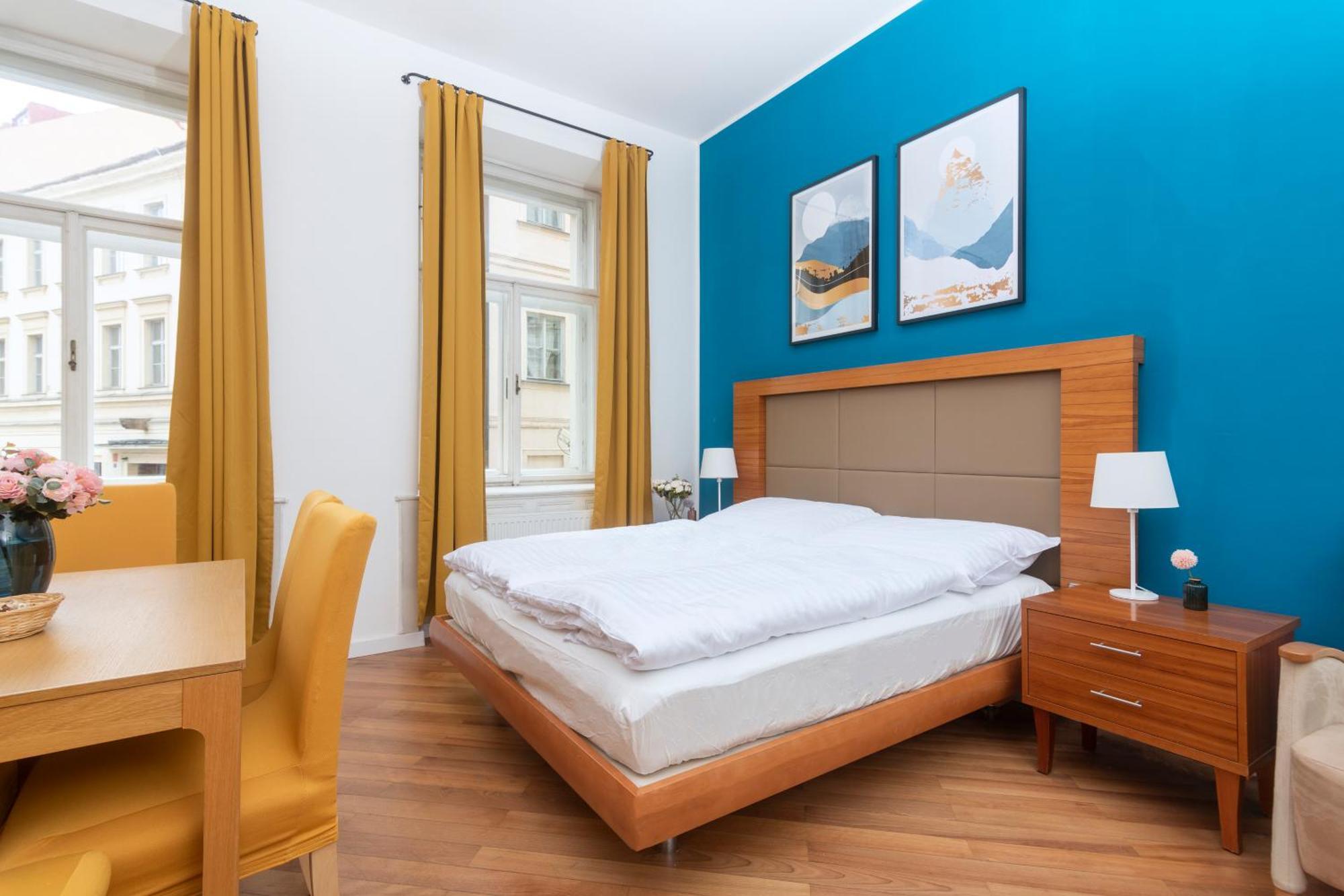 פראג Moonlight Apartments Old Town מראה חיצוני תמונה