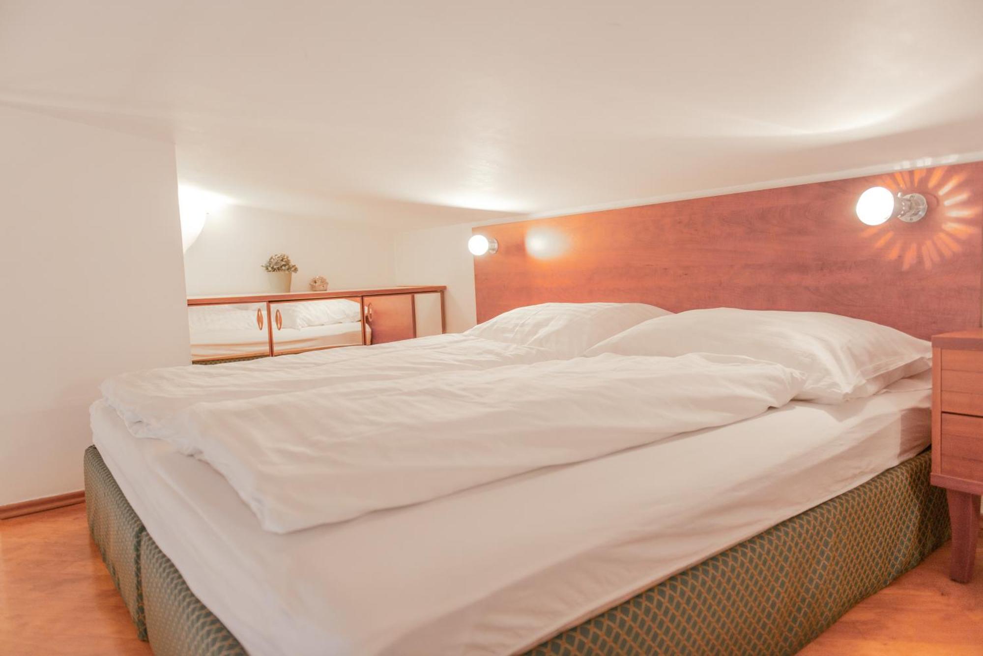פראג Moonlight Apartments Old Town מראה חיצוני תמונה